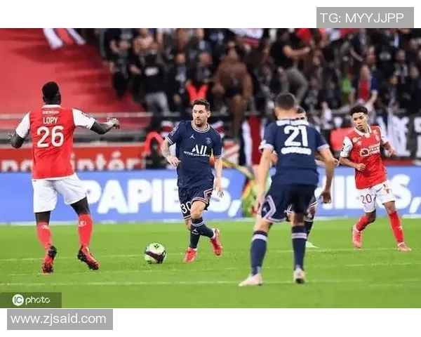 意甲焦点战波尔图与巴黎圣日耳曼握手言和转会传闻引发热议